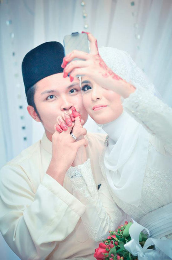 Panduan Blogger - Gambar Perkahwinan Lynda Roslan - Aizul Marcello