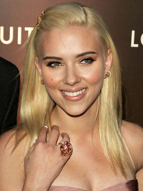 scarlett johansson hair pictures