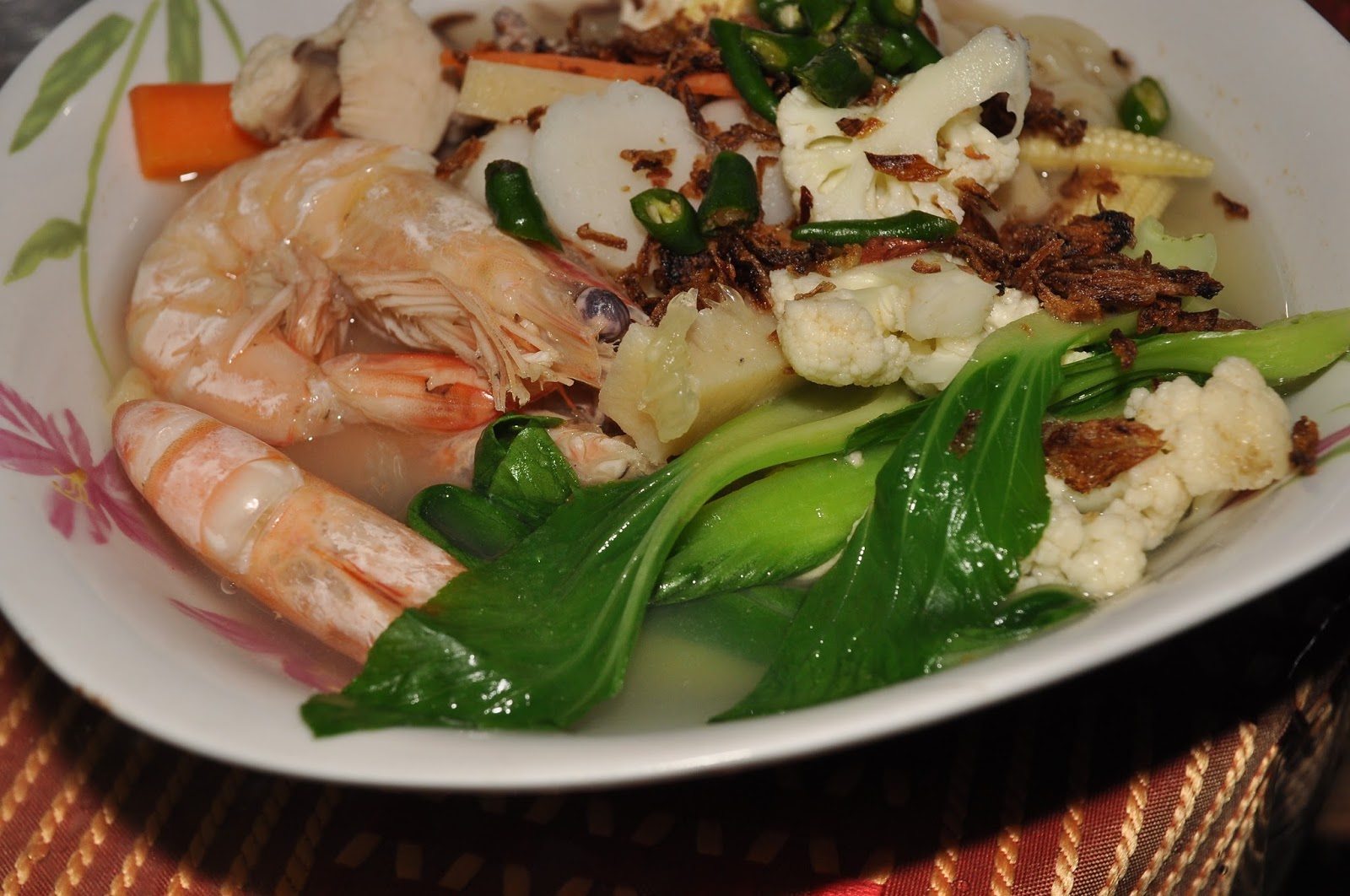 Love is all around: Resipi Wantan Mee Versi Soup