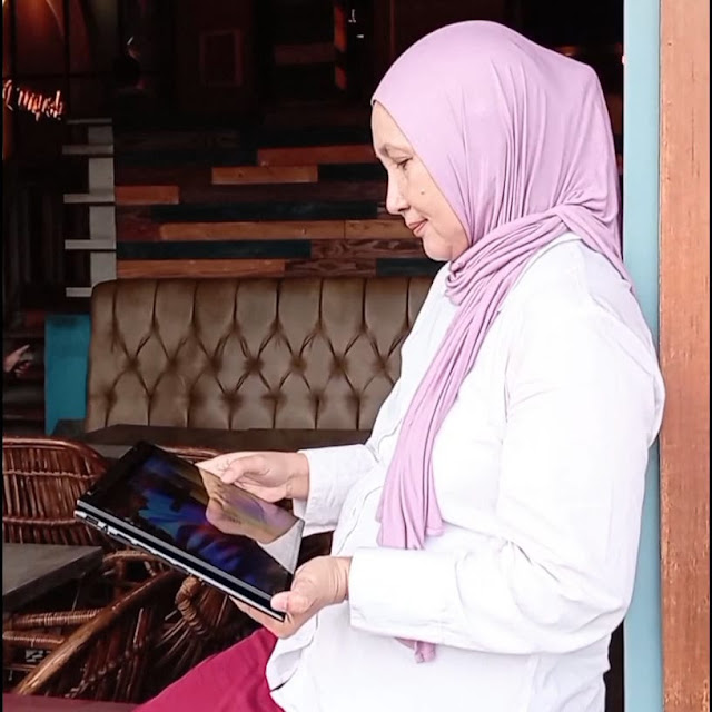 Laptop 2 in 1 Zenbook 14 Flip OLED