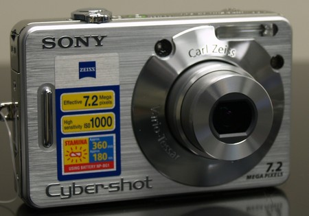 Sony Cyber-shot DSC-W70