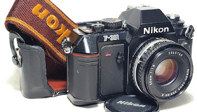 Nikon F-301 Body #000, Nikon Series E 50mm 1:1.8 #760