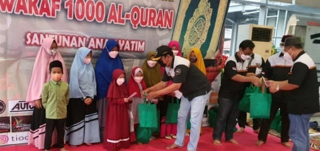 TIOCI Salurkan Wakaf 1000 Al-Quran Dalam Rangkaian Road Show Ramadhan Ke-6