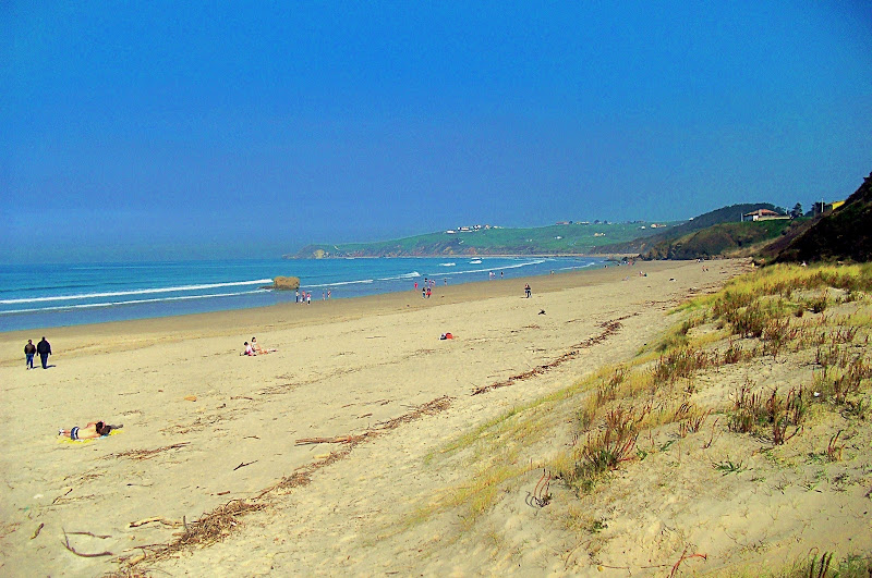 Playa El Rosal en San Vicente de la Barquera