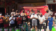 Jelang Perayaan Imlek Polres Pelabuhan Belawan, Memberikan Bantuan Pada Masyarakat Etnis Tionghoa Kurang Mampu