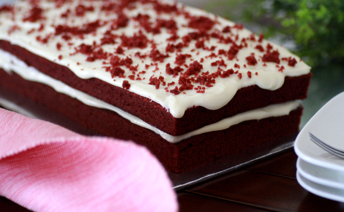 HaNa's FamiLy: Kek Red Velvet Moist