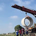 Haitianos colocan hormigón para conectar canal con el río masacre