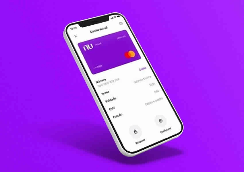 Imagem de fundo roxo mostra um smartphone com o app do nubank aberto.