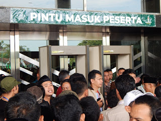 PM Protes Paspampres Jelang Pembukaan Muktamar PM di UMY