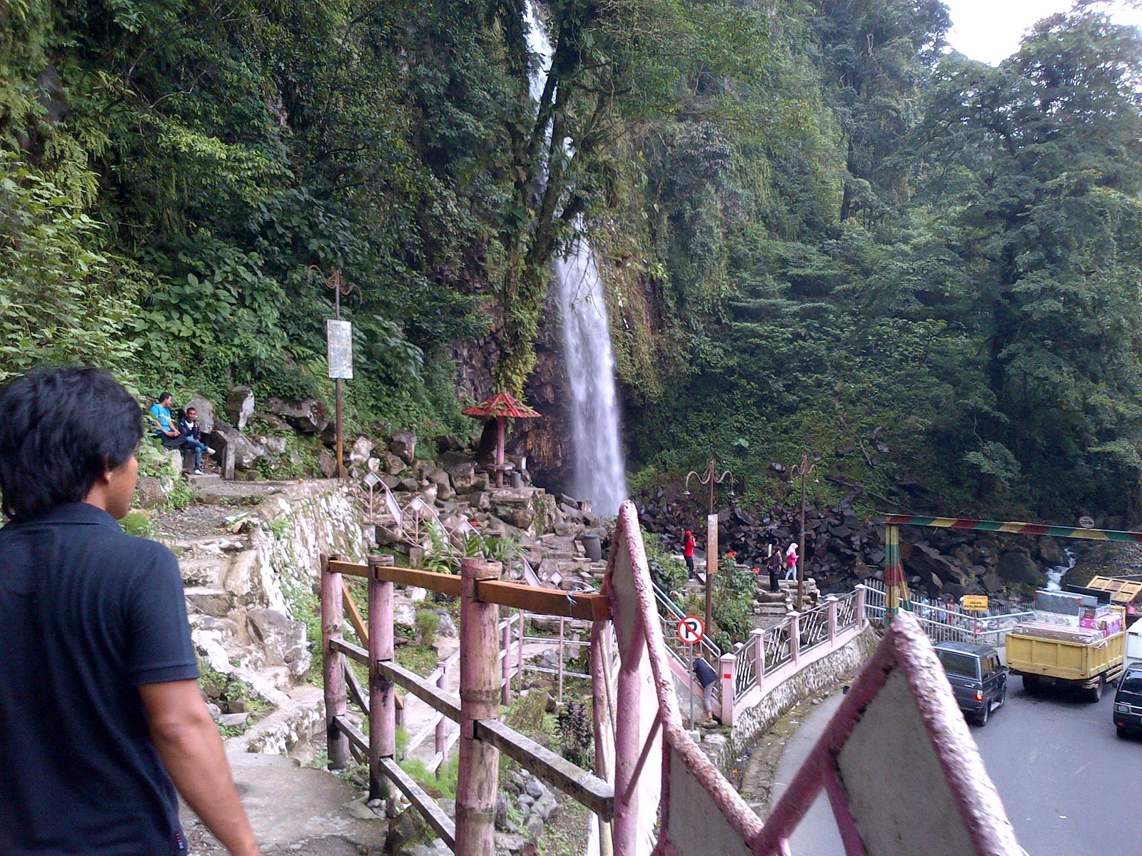 Medan, Padang, Bukit Tinggi  langkah fie