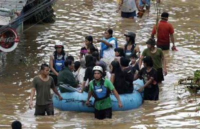 flash flood in Mindanao caused by tropical storm Sendong