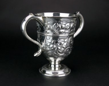 ANTIQUE 18thC GEORGIAN SOLID SILVER TROPHY CUP, THOMAS LAW, SHEFFIELD c.1794