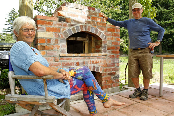wood fired pizza oven design