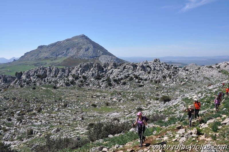 Sierra Chimenea y Torcal de Antequera