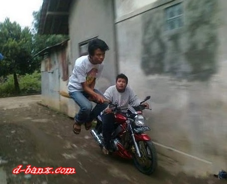 Foto  Gokil Aneh  Lucu  2 Info Smart dan  Wawasan