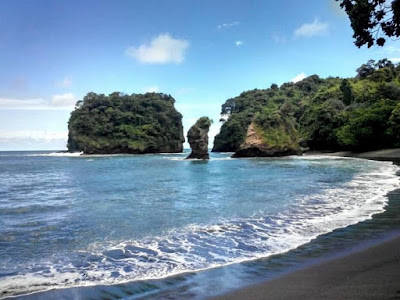 dalam negeri, indonesia, liburan, wisata, wisata indonesia, malang, traveling, coban tundo, pantai kedung celeng, coban pelangi, 