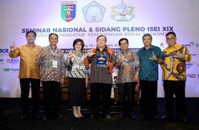 Ini Rekomendasi Hasil Seminar Nasional dan Sidang Pleno ISEI XIX di Lampung