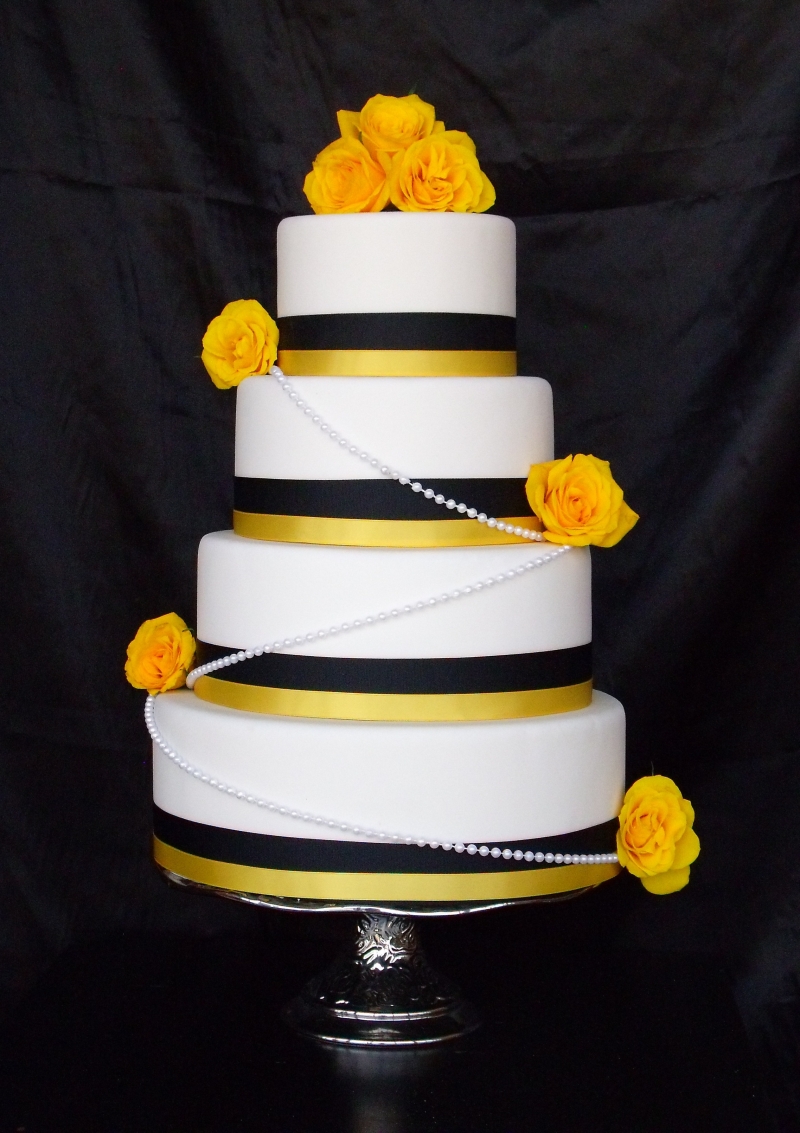 Black and Yellow Wedding Cake