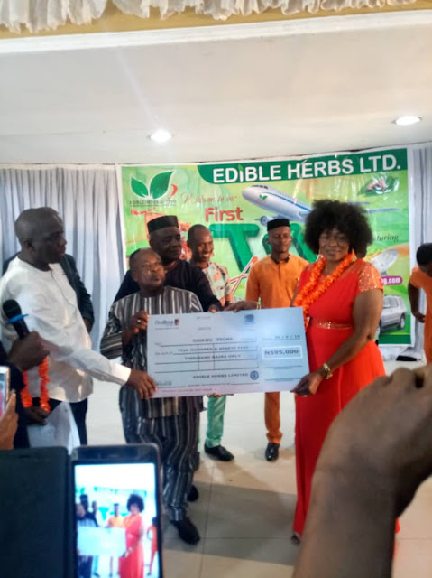 Edible Herbs Few Awards 2018 Out of Many