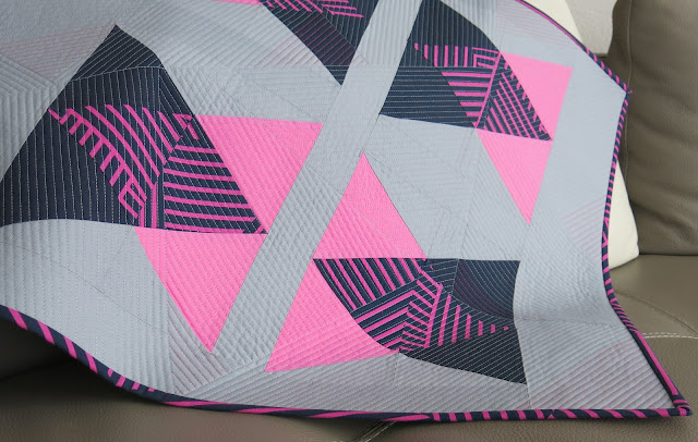 Luna Lovequilts - Finished quilt - Kona solid fabrics in Sassy Pink, Indigo and Overcast