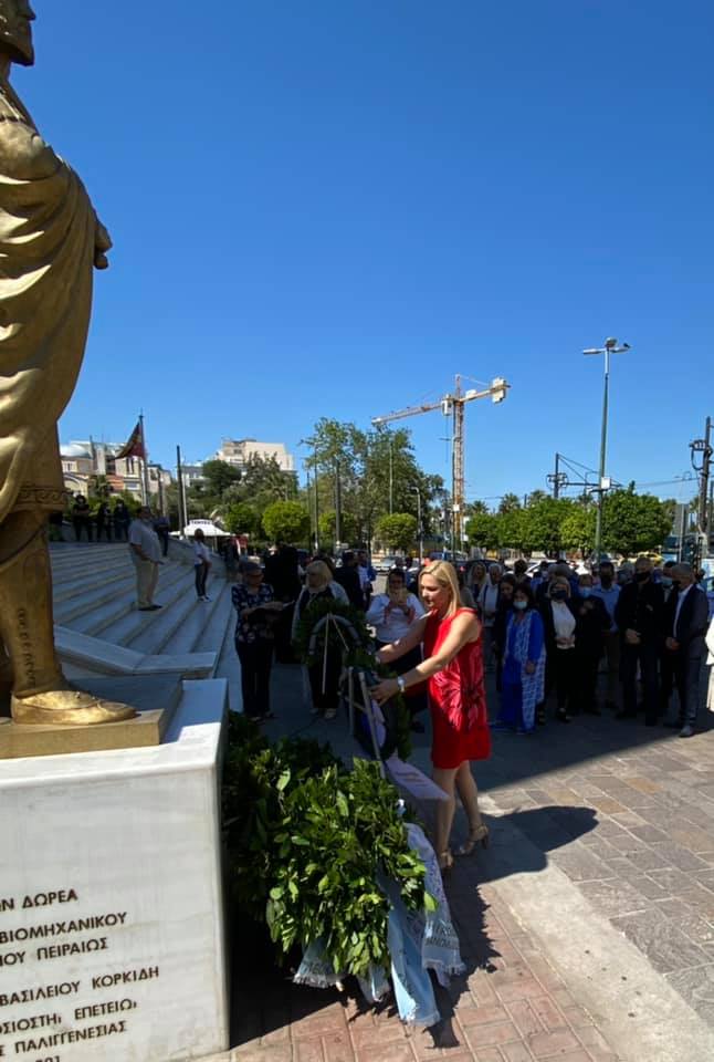 «Ελλάδα είναι η μάνα μου και Μάνη το όνομά μου και Τούρκος δε τα πάτησε ποτέ τα χώματά μου»...