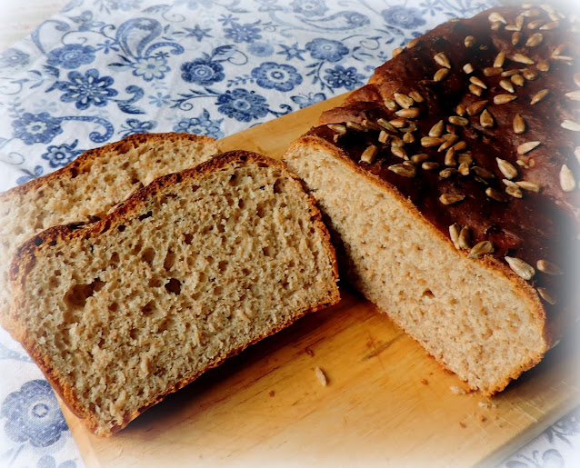 Easy No Knead Rye Bread