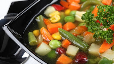 Sopa de verduras a la campesina