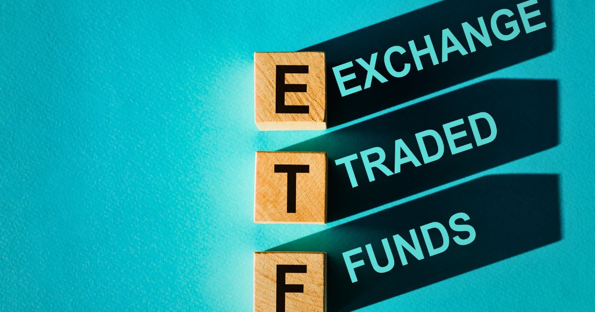 বিটকয়েন ETFs  এ সম্পর্কে আপনার যা জানা দরকার। Know About Bitcoin ETFs