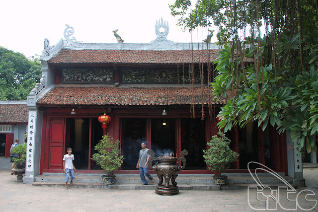 Temple Ngoc Son- Hanoi Vietnam