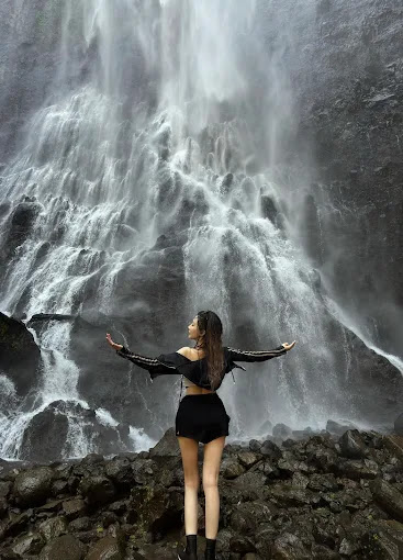 Paket Tour Sewu Waterfall – Petualangan Spektakuler ke Air Terjun Tumpak Sewu Bersama Berkat Trans