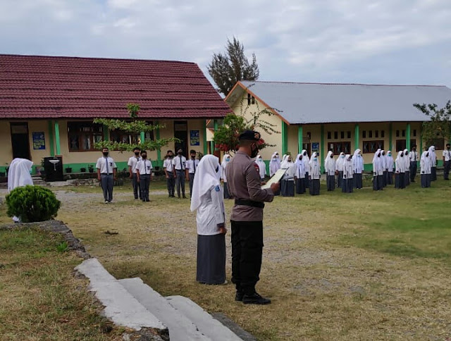 Brimob Kompi 3 Batlyon B Kunjungi Sekolah Sosialisasi Protokol Kesehatan