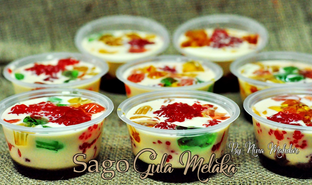 Sagu gula melaka dengan susu cair