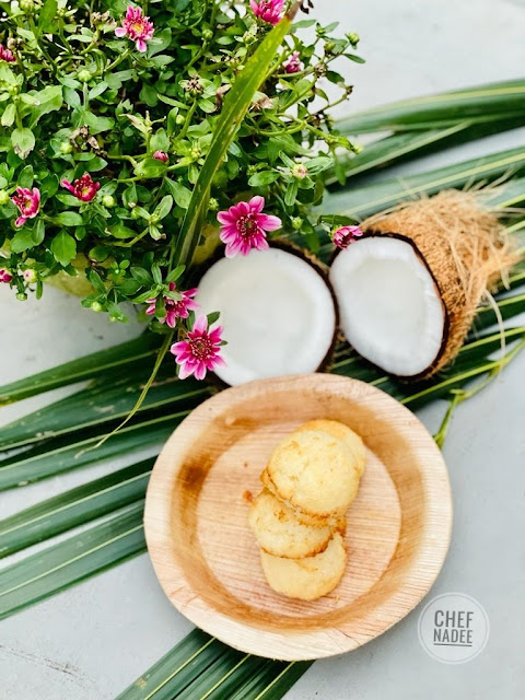 පොල් මැකැරූන්ස් හදමු  (Coconut Macaroon Hadamu) - Your Choice Way