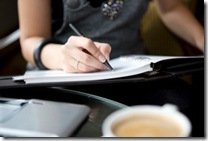 businesswoman_writing
