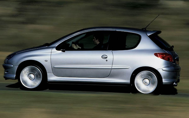 Peugeot 206 - 7º carro mais vendido no Irã