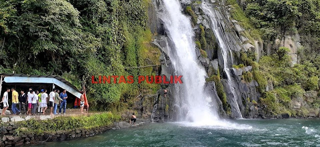 Air Terjun Situmurun yang Langsung Jatuh ke Danau Toba, Lihat Videonya