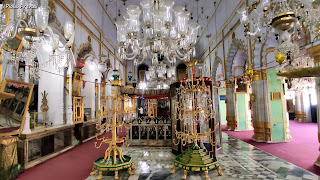 interior of chhota imambara