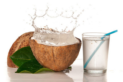 Coconut Water: 6 Incredible Health Benefits We Can Derive From It
