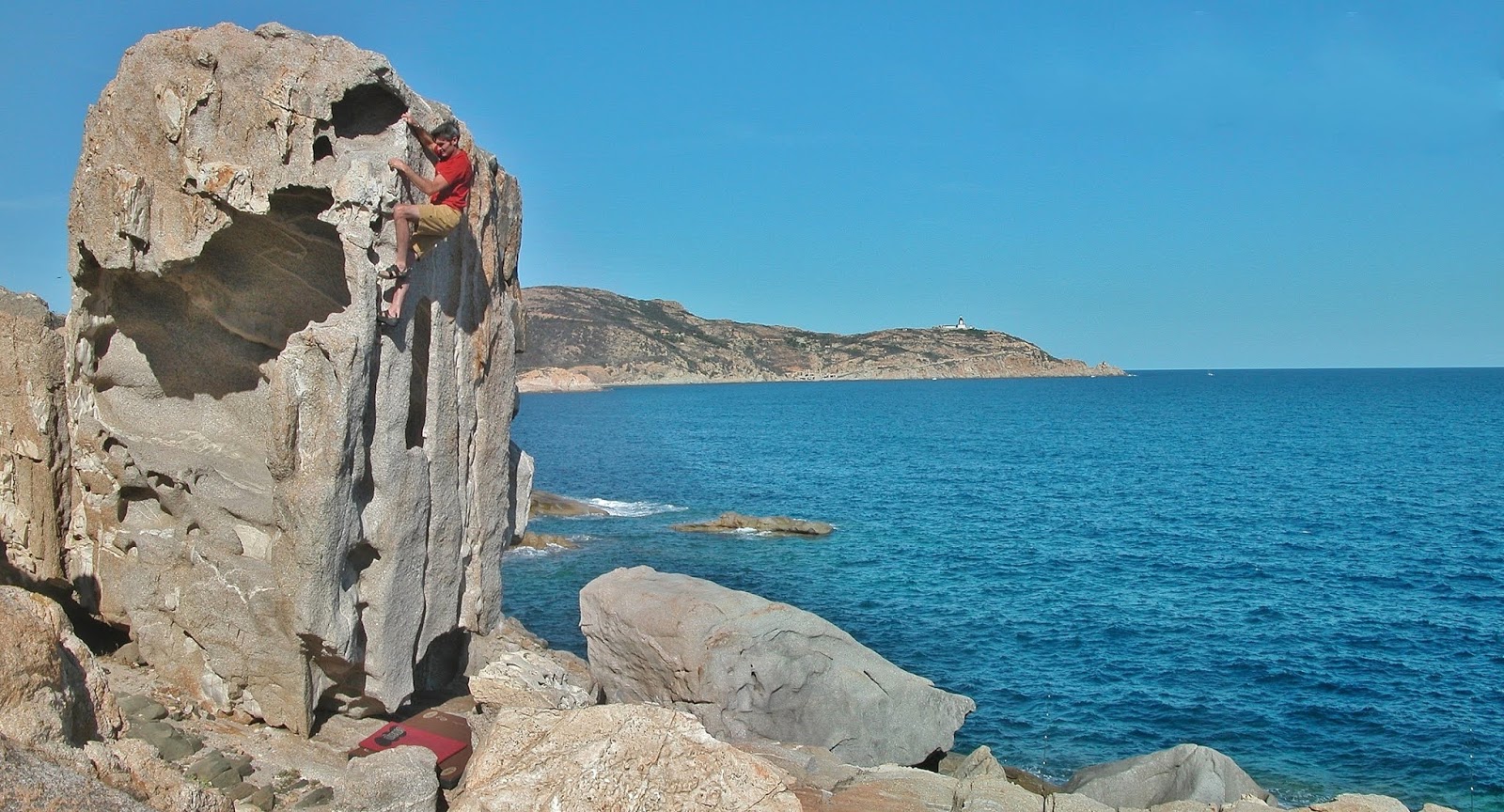PUNTA VACCAJA - CALVI (Corsica)