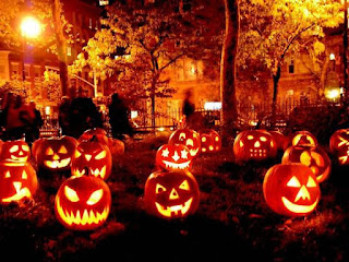 http://www.esolcourses.com/content/topics/autumn-festivals/halloween/uk-english-picture-quiz.html