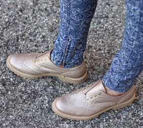 Lemaré shoes, metallic oxfords, slip on oxford shoes, Fashion and Cookies, fashion blogger