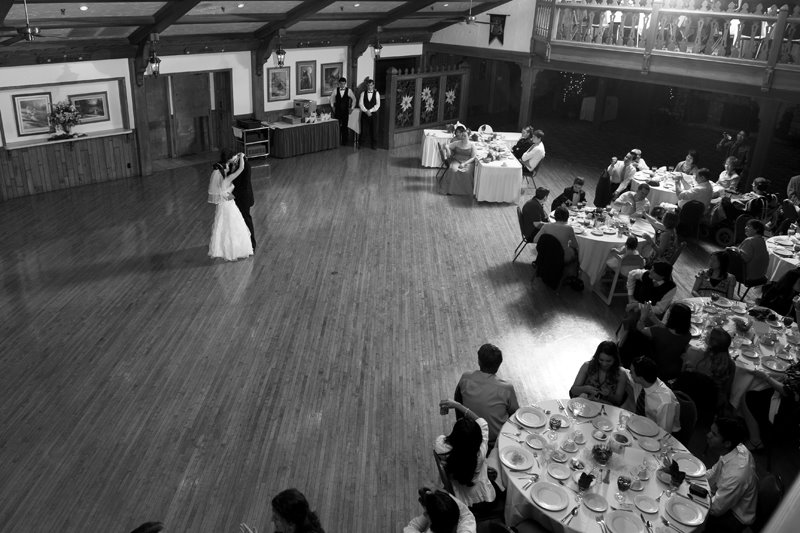 bauerhaus wedding reception outdoors photography