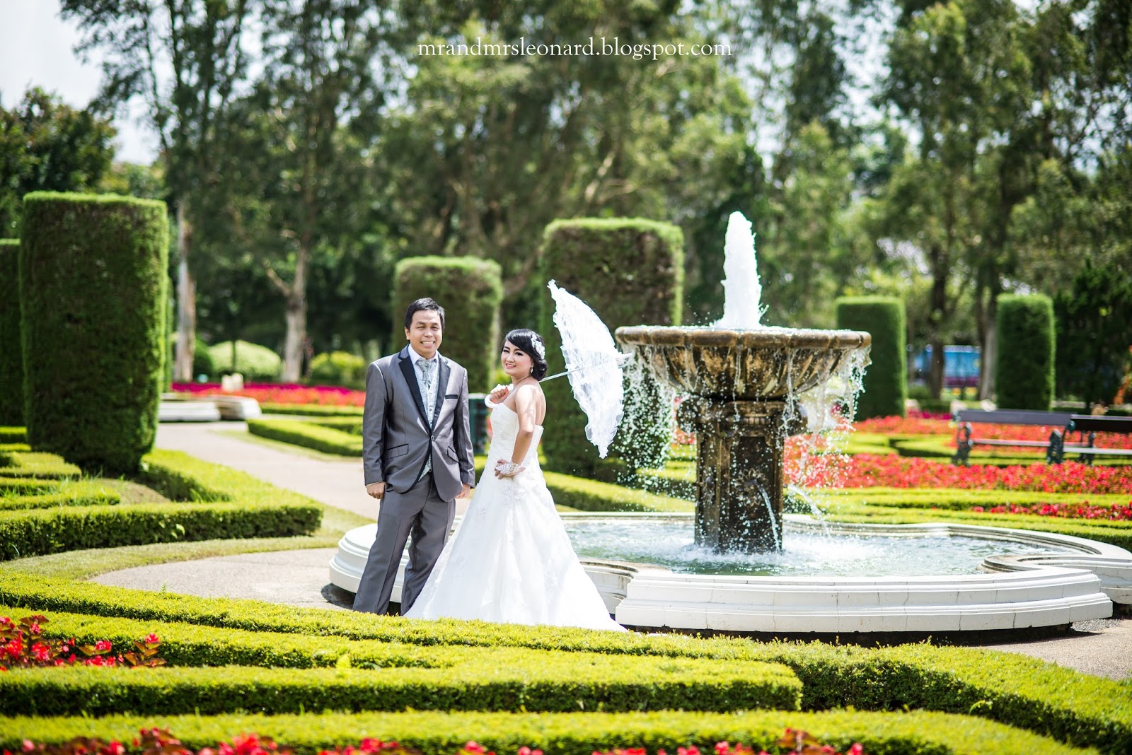 Mr And Mrs Leonard Prewedding Photo At Taman Bunga Nusantara