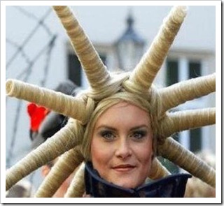 weird_hairstyles_1_WEIRD_HAIRSTYLES-s396x360-15751-580