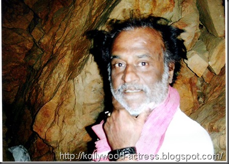 Rajini-at-Babaji-Caves7