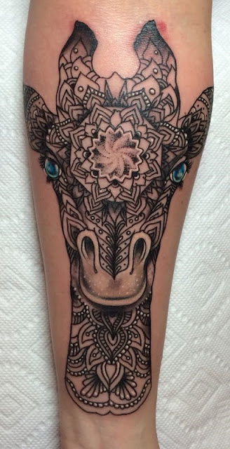 Tatuagens de girafas