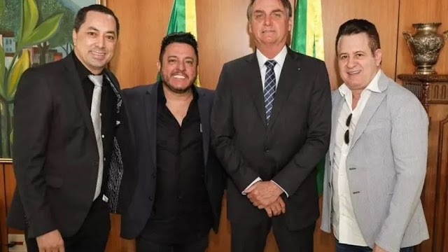 Bolsonaro reforça aposta em sertanejos para campanha à reeleição