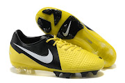 Nike CTR360 Maestri III Elite FG Sonic/Yellow/Black football boots 2013 . (dsc )