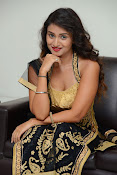 Kiran Chetwani sizzling Photos gallery-thumbnail-7