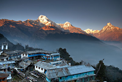 33 fotografías de Nepal muy cerca del Himalaya en China